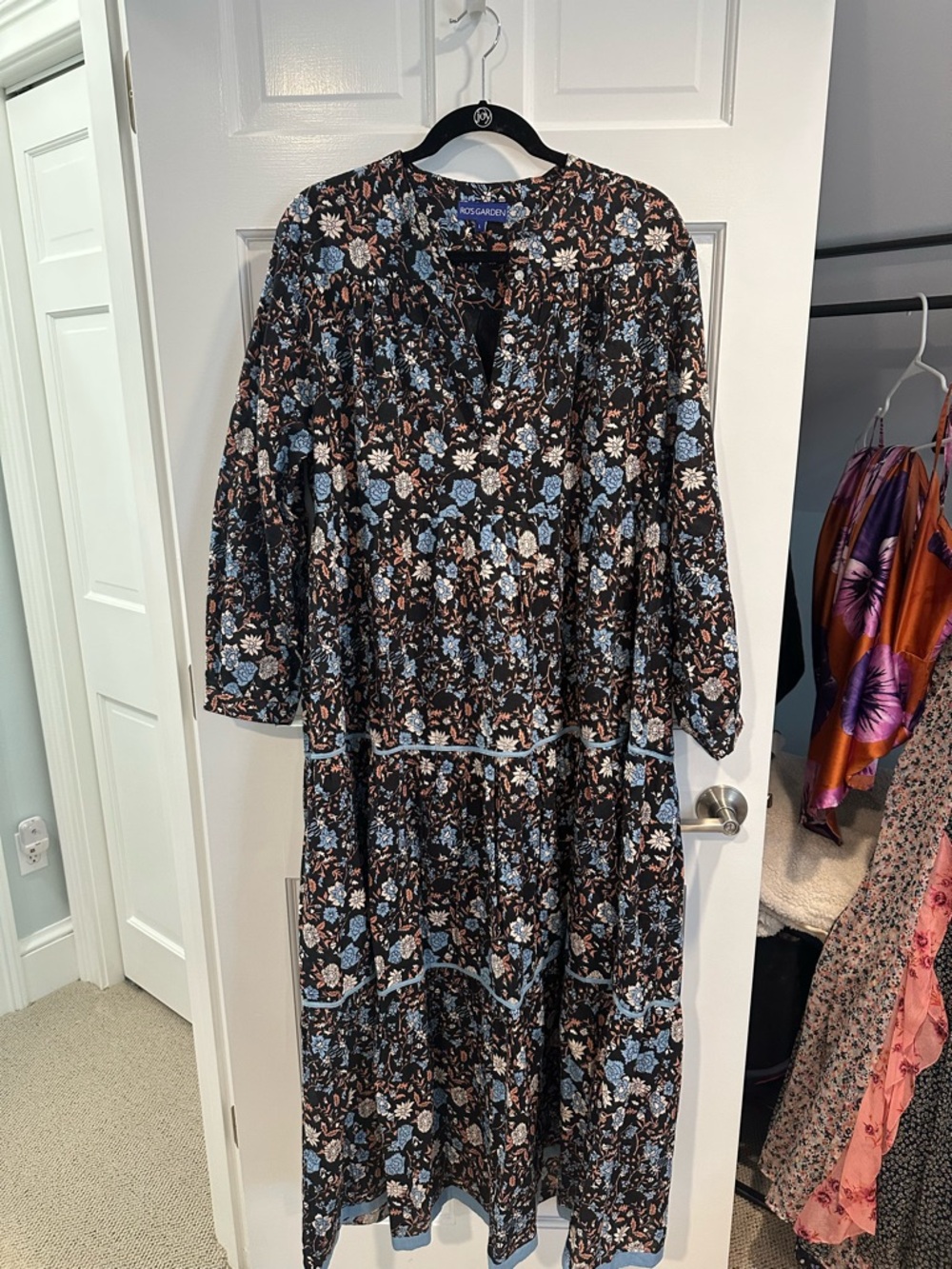 Ro’s Garden - Floral Tiered Maxi Dress in Black and Blue - Anthropologie